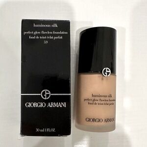 Giorgio Armani Luminous Silk Foundation - 5.9 30ml